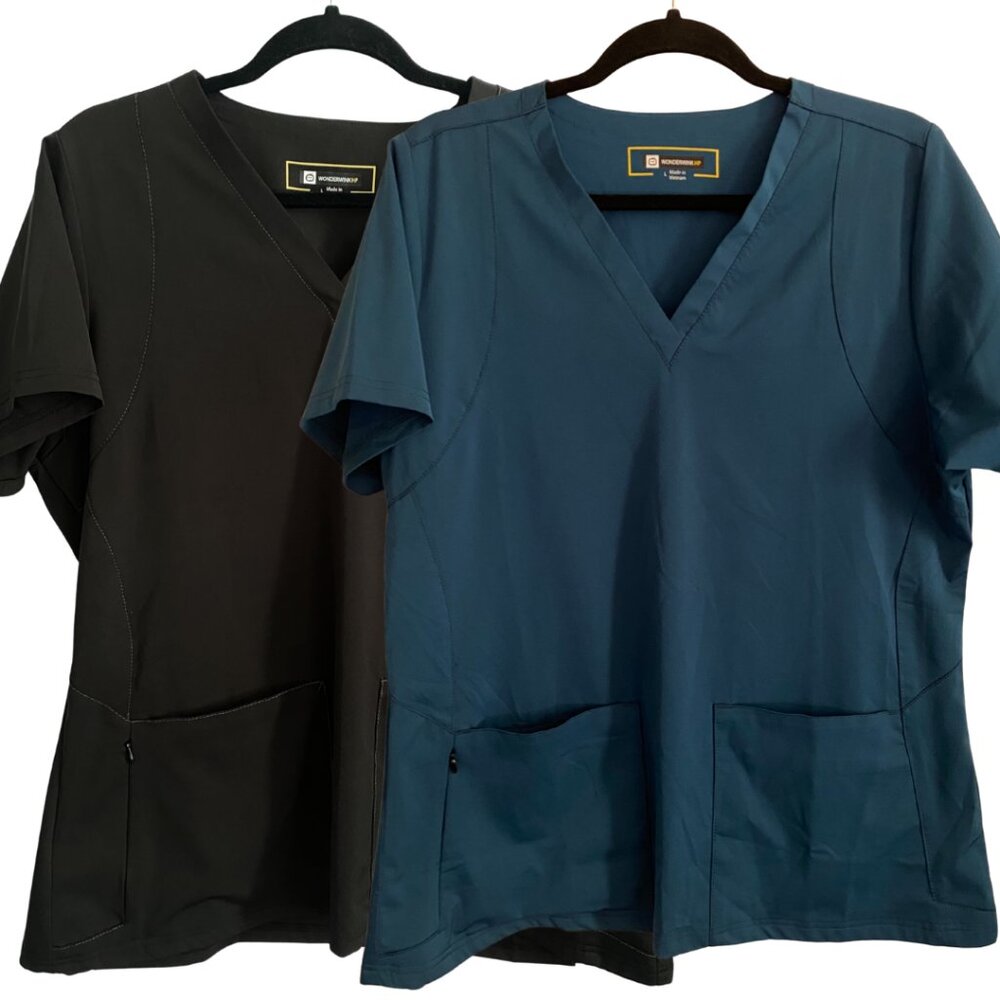Womens Wonderwink Scrub Tops - Set of 2 - Black and Teal Blue - Size Large